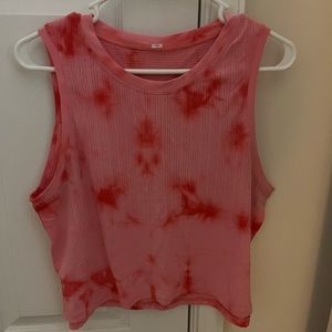 Lululemon train to be tank marble dye